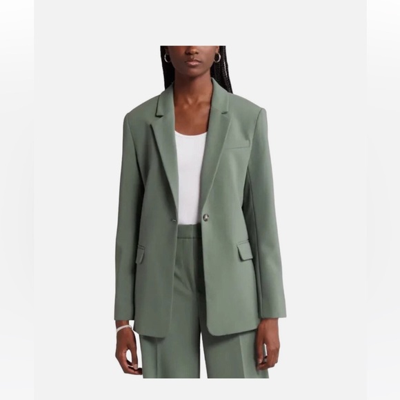 Nordstrom Relaxed Fit Blazer Single Button. New with tags! - Picture 2 of 11